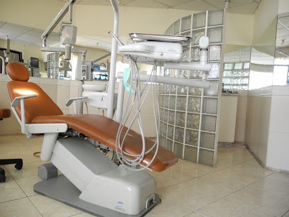 Clínica Dental Dr. R. Venegas