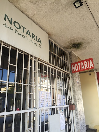 Notaría Roberto Arias