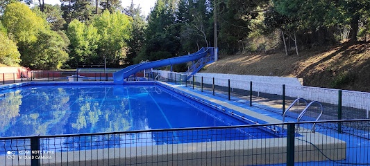 Piscinas Club De Campo Tumbes