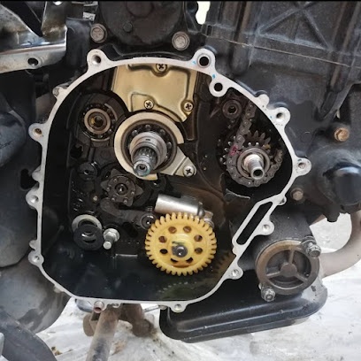 Taller mecanico Astral Motos