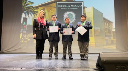 González Calderón y Asociados